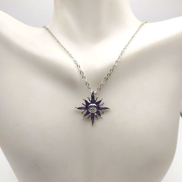 Jewelry - Blazing sun crystal necklace‎